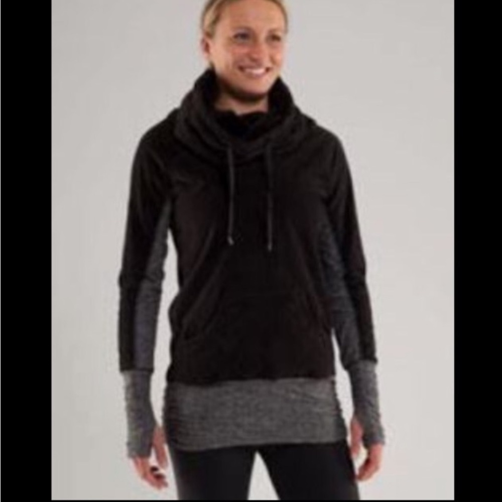 Lululemon Don’t Hurry Be Happy Soft Fleece Pullover Size 6.